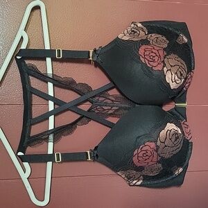 Cacique Size 38DDD Bra Seriously Sexy Plunge Boost Lace Lined with Underwire